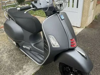 vespas 125 gts