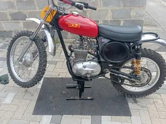 ② bsa b50t 250 cc 1972