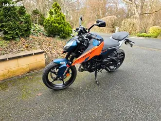 ktm duke 125 2024 750 kms
