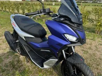 aprilia sr 125