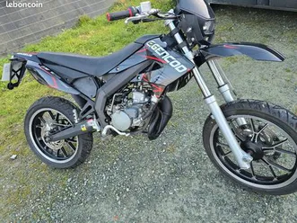 derbi senda 50 cc parfait état