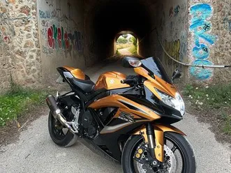 gsxr 750 2010