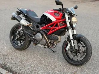 ducati monster 796 - edition corse