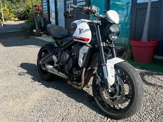 triumph trident 660