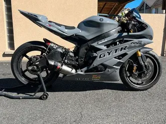 ◊ yamaha r6 piste ◊