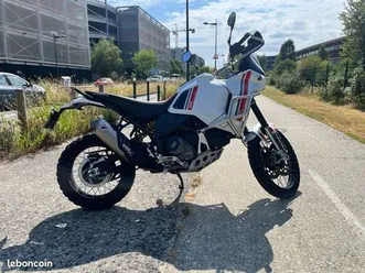 ducati desert x (sort de révision, garantie deux ans)