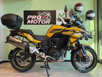 benelli trk 502 x bauletto e piastre lat. finanz.