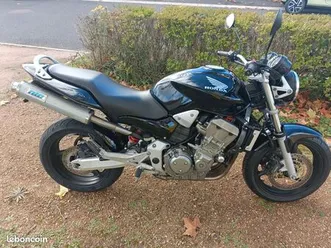 honda 900 hornet - 31200km - révisée