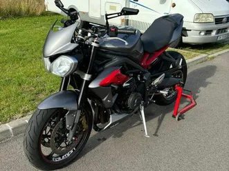 triumph street triple 675 r