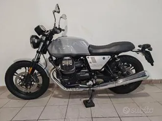 moto guzzi v7 iii milano