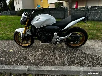 honda-hornet-600-de-2013