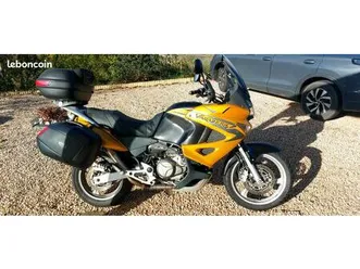 moto varadero 1000