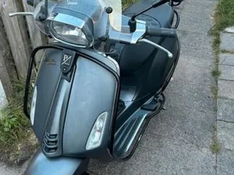 vespa-sprint-4t-2v-perfecte-staat-scooters-vespa-marktplaats