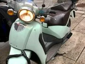 scarabeo 150 cc anno 1999 / 14.500 km