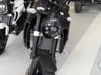 motobi 400 dl naked sport