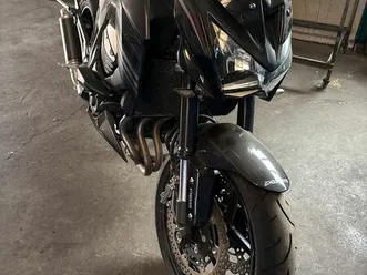moto kawasaki z800 abs