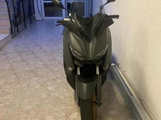 ② xmax 2020 techmax 125