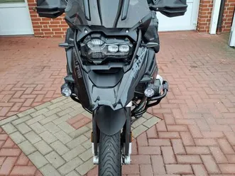 bmw r 1250 gs tripleblack