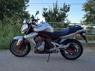 kawasaki er - 6 n versione 2005 grigio