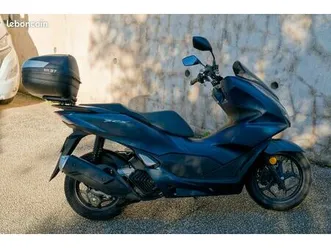 scooter pcx 125