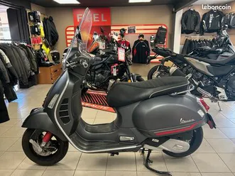 vespa 125 gts sport e5 premiere main