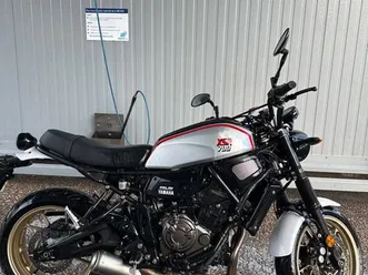 yamaha xsr700