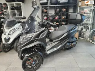 piaggio mp3 530 hpe exclusive 2022 5000km garantie — motoren | piaggio — marktplaats