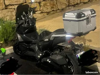 sym adx 125 – 2025 – 4 000 km – sous garantie 5 ans