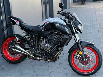 yamaha mt-07 *top zustand*top zubehör*a2 möglich*