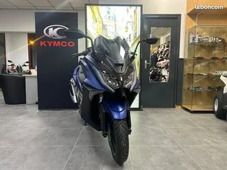 kymco-ak-550