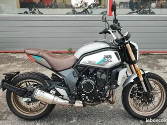 cf moto cl-x 700 heritage du 09/2023 avec 3300km