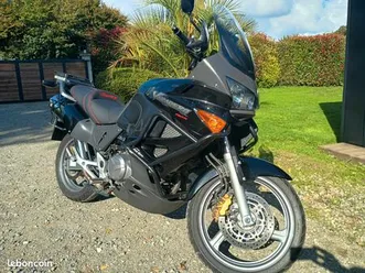 varadero 1000 abs travel édition