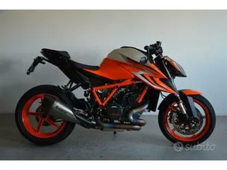 ktm 1290 super duke r