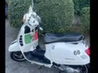 piaggio vespa 300 gts - 2012