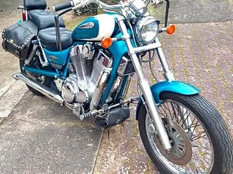 vs intruder 1400 guter zustand wenig km mit extras