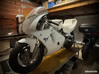 suzuki rgv 250 1991 moteur neuf