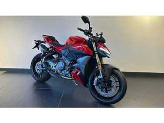 ducati streetfighter v2 25