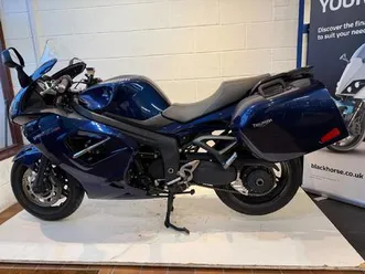 triumph sprint gt 1050 abs 1050 cc