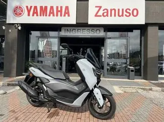 yamaha nmax 125 allestimento tech patente b