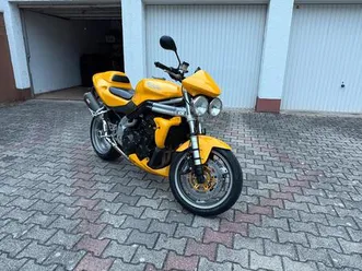 triumph speed triple 955i