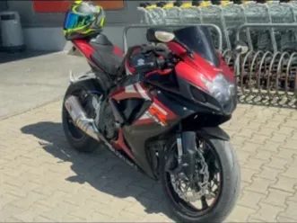 suzuki gsxr 750