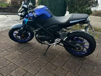 yamaha mt-125 deep purplish blue metallic