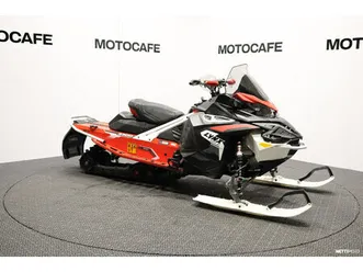 re 600r e-tec enduro 3300, huippu varusteilla!