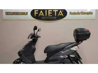 vendo yamaha cygnus x 125 (2006 - 13) usata a san benedetto del tronto (codice 9894181) - moto.it