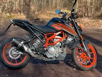 ktm duke 125 (2023)