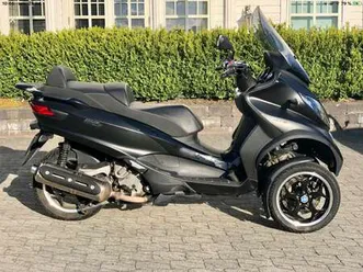 piaggio mp3 500