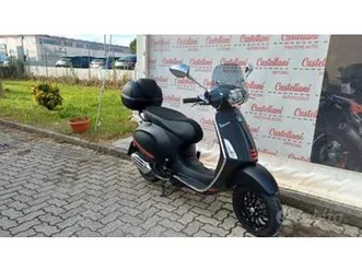 vespa 150 sprint s anno 2024 km 3.990