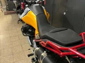 vendo moto guzzi v85 tt evocative graphics (2021 - 23) usata a roma (codice 9894451) - moto.it