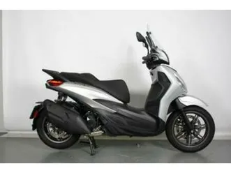 piaggio beverly 400 hpe piaggio beverly 400 hpe uit 2025 — motoren | piaggio — marktplaats