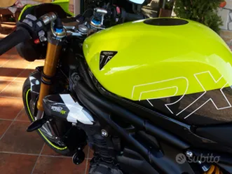 triumph 1200 rx settembre 2025